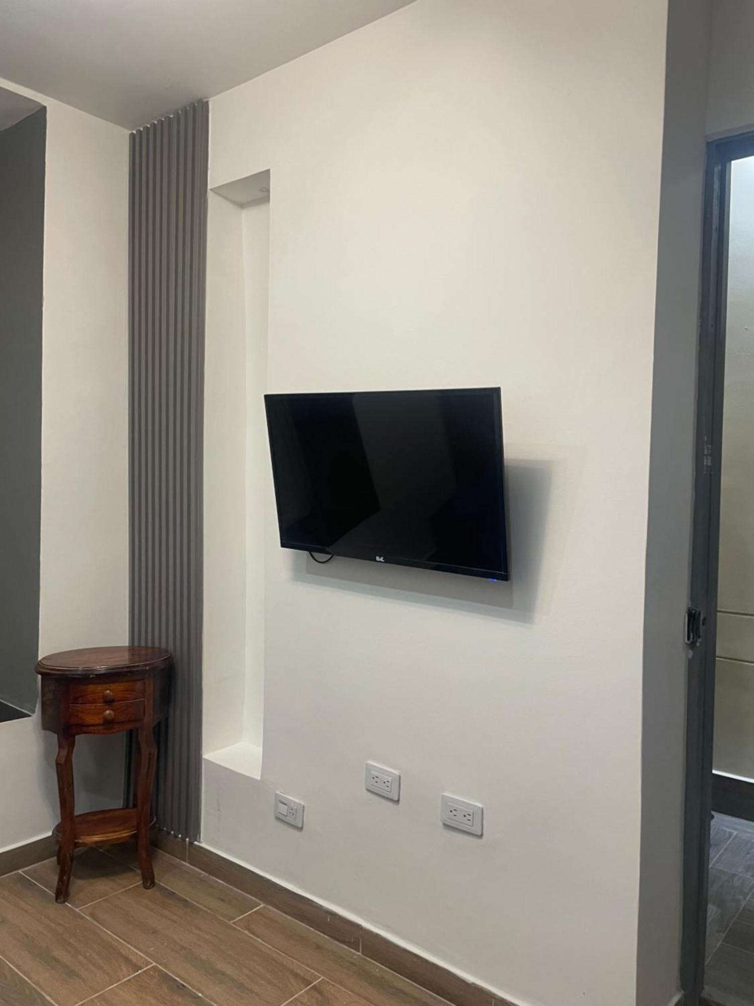 Elegante Apto De 1acoba La 70 Laurles Estadio Apartment Medellin